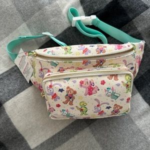 SOLD!  NWT Disney Aulani Resort Exclusive Loungefly Fanny Pack - Duffy & Friends